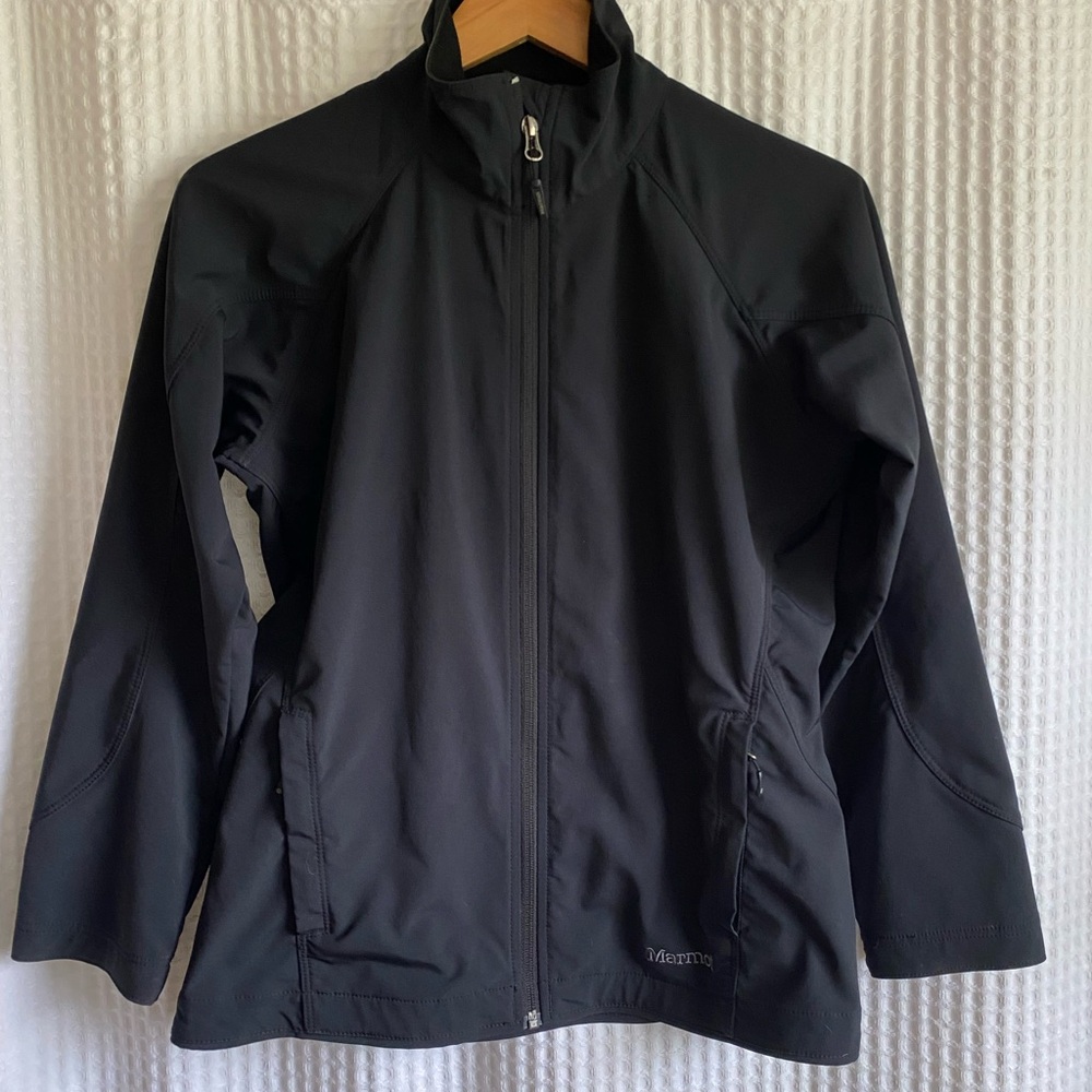 Marmot women’s gravity softshell‎ in black size medium.